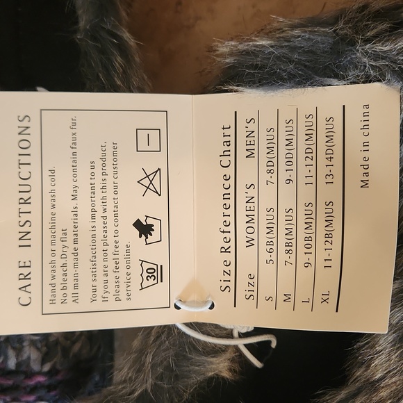 Dena Lives Memory Foam Women's Slippers - Picture 12 of 12